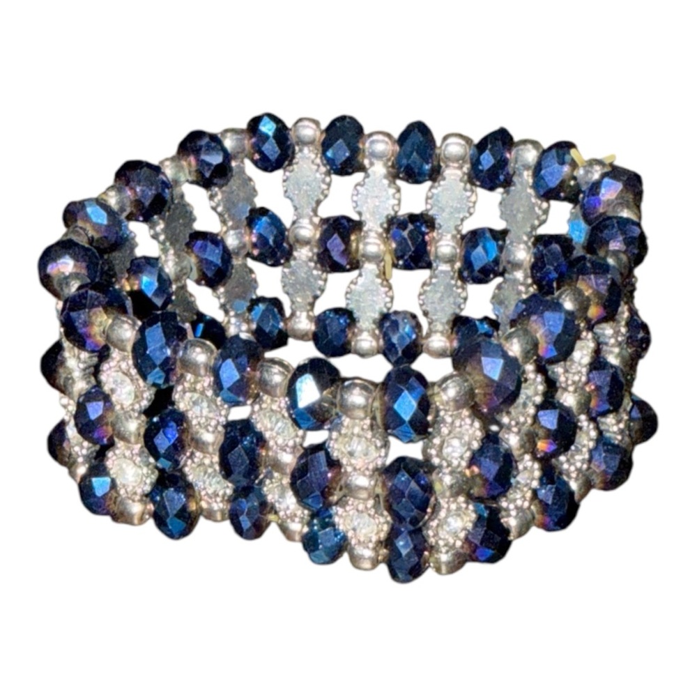 Gorgeous Midnight Blue and Silver Bracelet 

#bracelet blue and silver